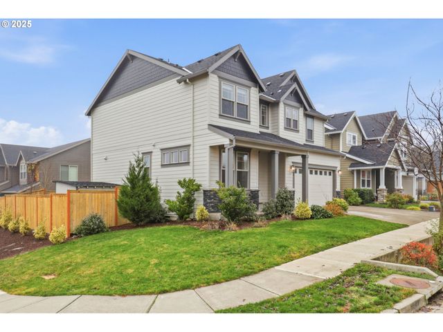 11936 Skellenger Way, Oregon City, OR 97045