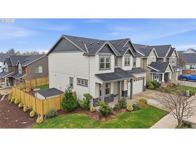 11936 Skellenger Way, Oregon City, OR 97045