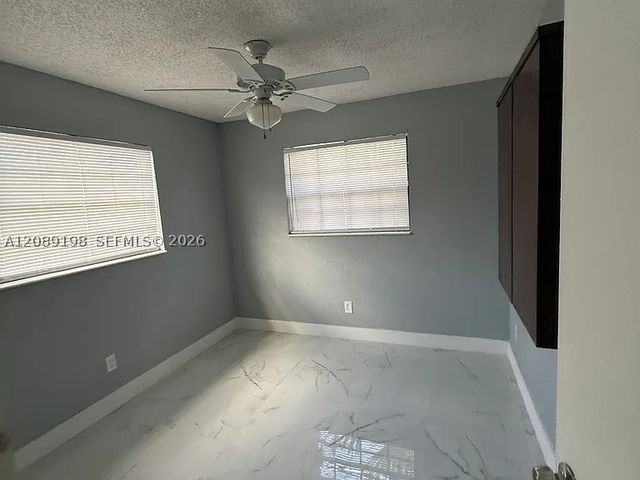 12620 SW 188th St E, Miami, FL 33177