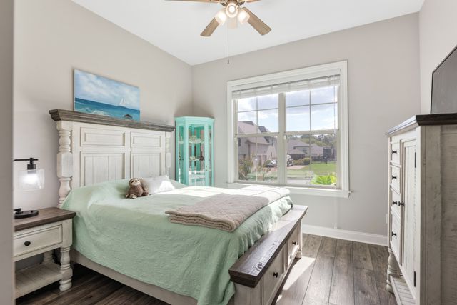 1026 Brighton Ln, Gallatin, TN 37066
