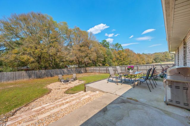 2283 Lewis Street, Crestview, FL 32536