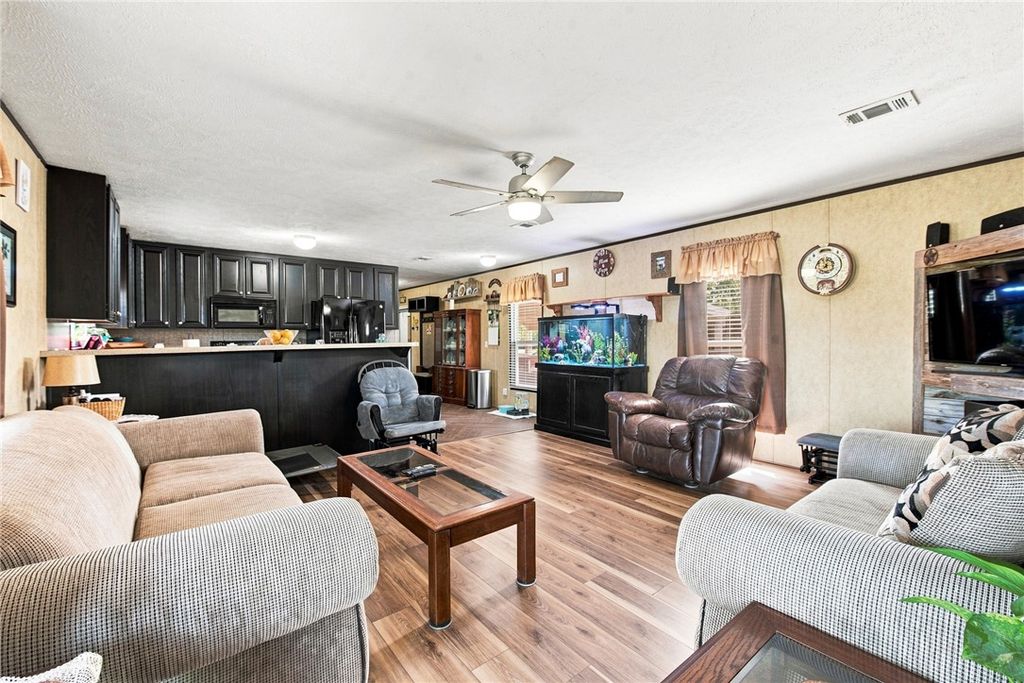 6901 Breezewood Drive, Iola, TX 77861 — photo 4