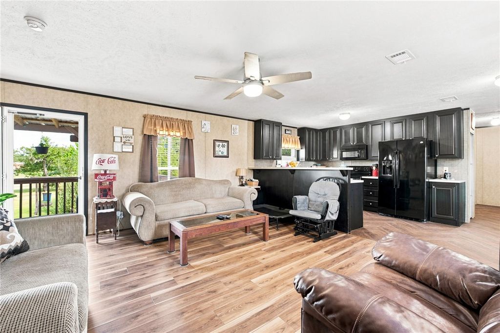 6901 Breezewood Drive, Iola, TX 77861 — photo 5