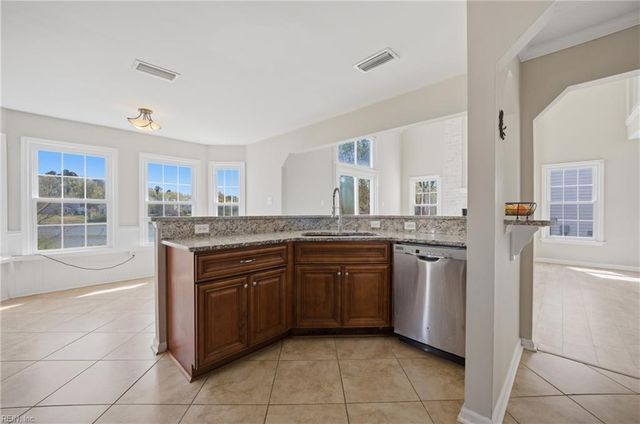 3201 Barberry LN, Virginia Beach, VA 23453