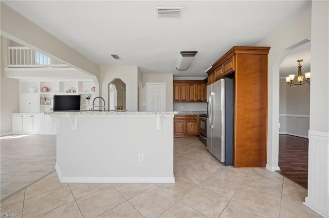 3201 Barberry LN, Virginia Beach, VA 23453