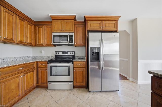 3201 Barberry LN, Virginia Beach, VA 23453