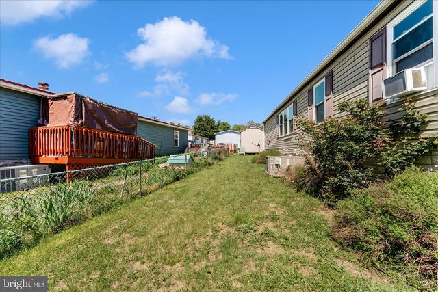 12109 HEATHER DR, Hagerstown, MD 21740