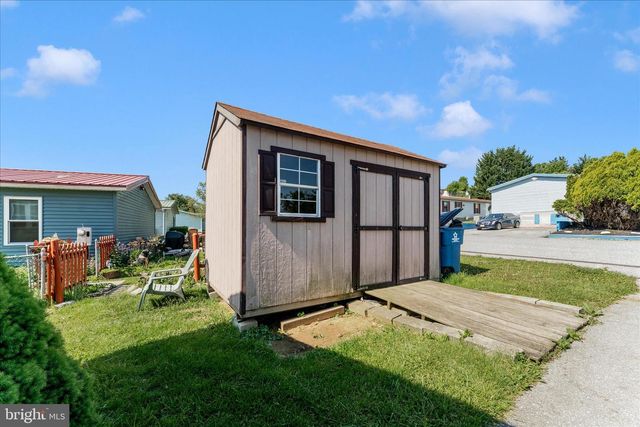 12109 HEATHER DR, Hagerstown, MD 21740