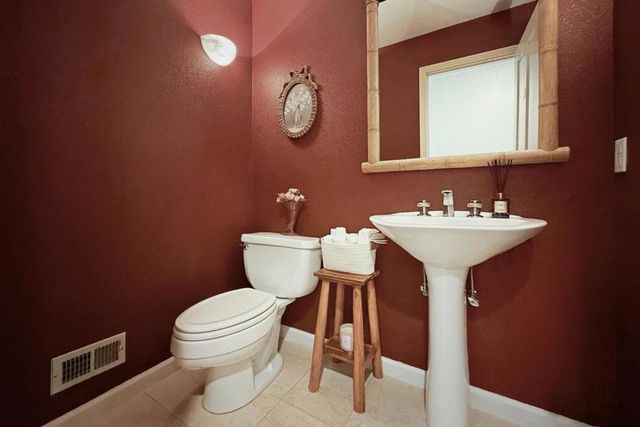 12498 Sumner Drive, Saratoga, CA 95070