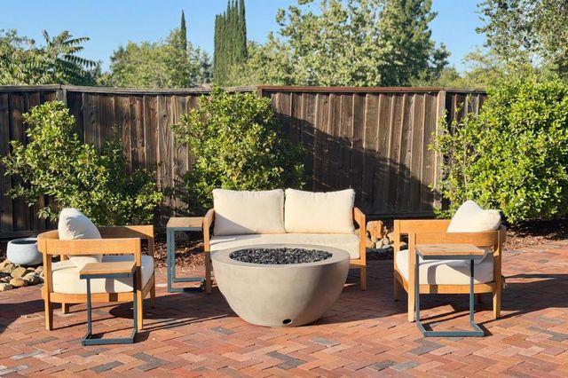 12498 Sumner Drive, Saratoga, CA 95070