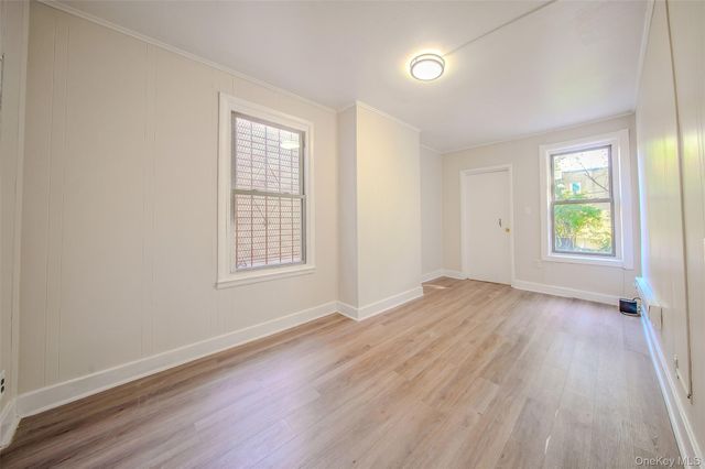 850 E 223rd Street, Bronx, NY 10466