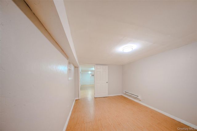 850 E 223rd Street, Bronx, NY 10466