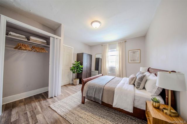 850 E 223rd Street, Bronx, NY 10466