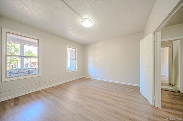 850 E 223rd Street, Bronx, NY 10466