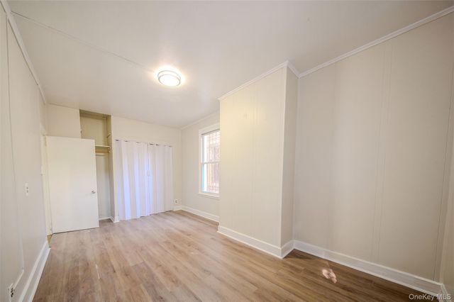 850 E 223rd Street, Bronx, NY 10466