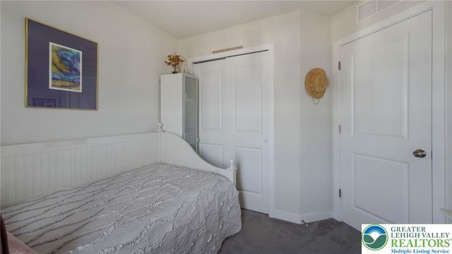 4906 Brookside Court, Coopersburg Boro, PA 18036