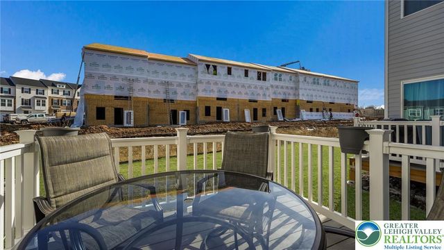 4906 Brookside Court, Coopersburg Boro, PA 18036