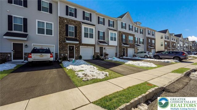 4906 Brookside Court, Coopersburg Boro, PA 18036