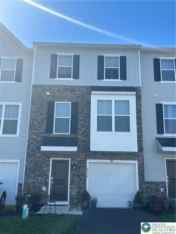 4906 Brookside Court, Coopersburg Boro, PA 18036