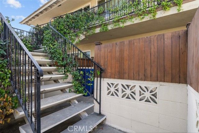 6661 Wilkinson Avenue, North Hollywood (los Angeles), CA 91606