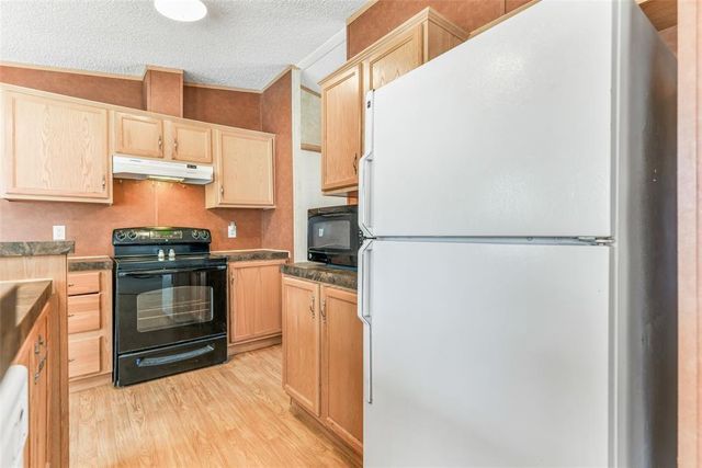 78 County Road 3310a, Cleveland, TX 77327