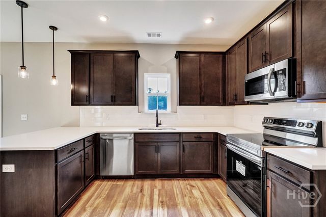 242 Haisley Run, Guyton, GA 31312