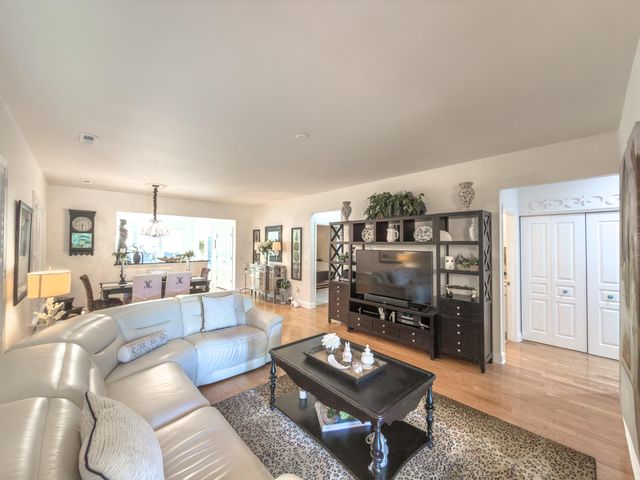 231 Sea Lavender Lane, Summerville, SC 29486