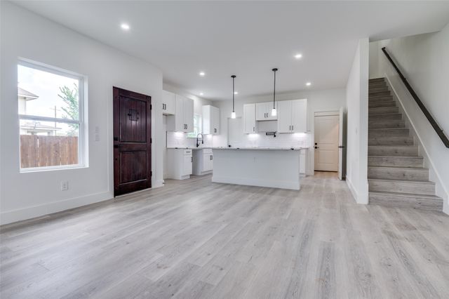 3415 Wendelkin Street, Dallas, TX 75215