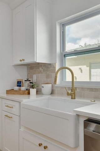 616 5TH AVENUE SE, Largo, FL 33771