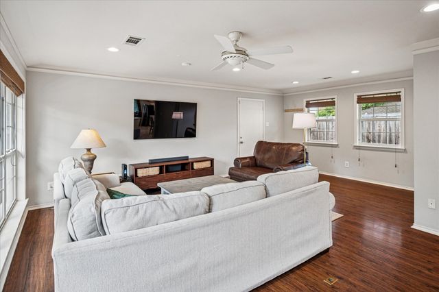 8635 Capri Drive, Dallas, TX 75238