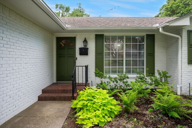 8635 Capri Drive, Dallas, TX 75238