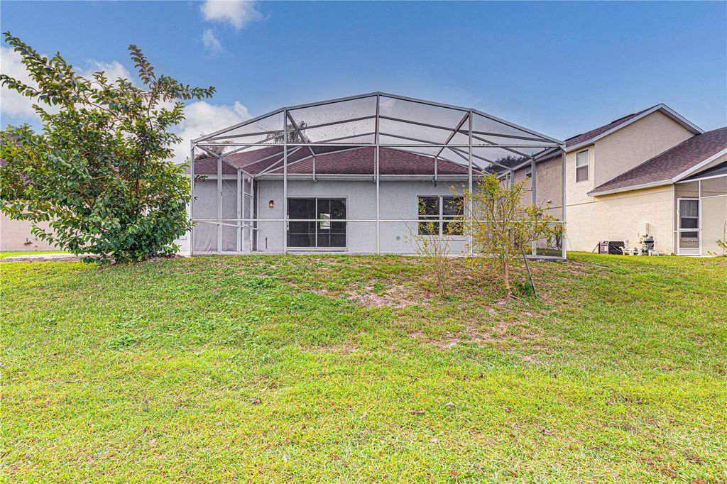 Image 31 of property listing at 745 JAYBEE AVENUE, Davenport, FL 33897
