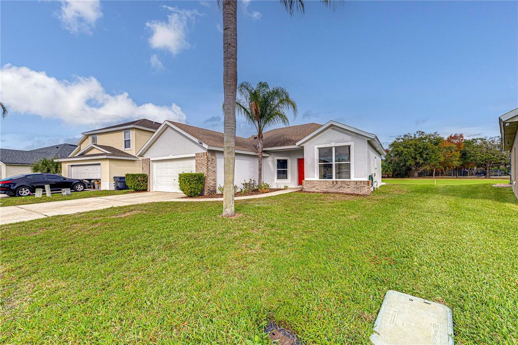 Image 36 of property listing at 745 JAYBEE AVENUE, Davenport, FL 33897