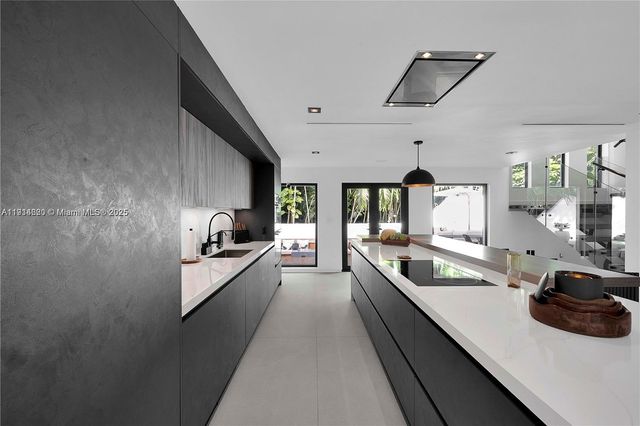 3760 S Douglas Rd, Miami, FL 33133