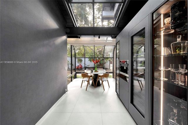 3760 S Douglas Rd, Miami, FL 33133