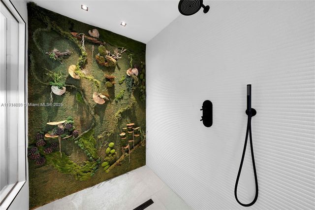 3760 S Douglas Rd, Miami, FL 33133