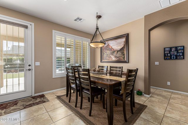 10925 E PORTOBELLO Avenue, Mesa, AZ 85212