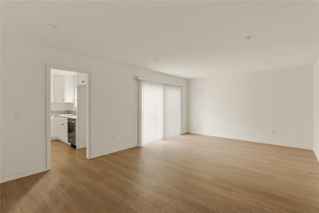 9201 Wakefield Ave #1, Panorama City, CA 91402 — photo 5