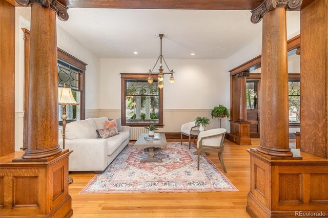 858 3rd Avenue, Longmont, CO 80501