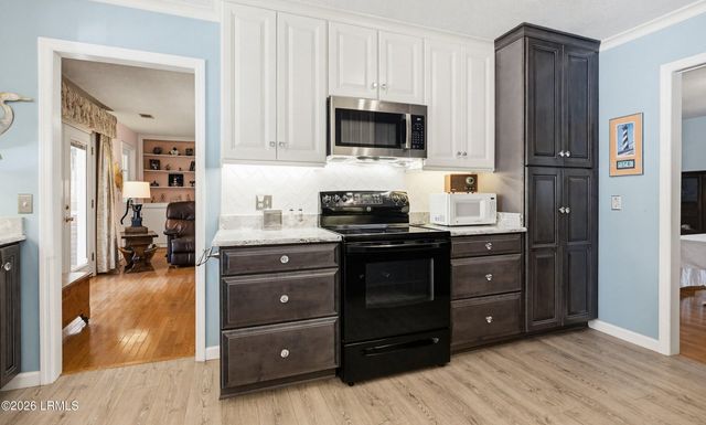 607 Ashdale Drive, Beaufort, SC 29907