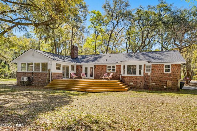 607 Ashdale Drive, Beaufort, SC 29907