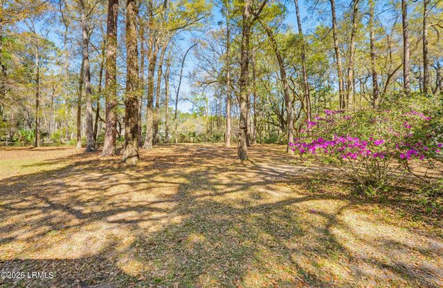 607 Ashdale Drive, Beaufort, SC 29907