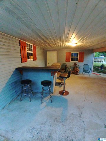 515 E LAKE HILL DRIVE, Talladega, AL 35160