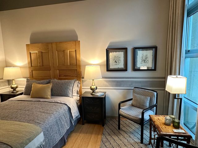 700 12th Ave S Unit 905, Nashville, TN 37203