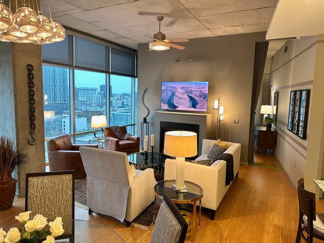 700 12th Ave S Unit 905, Nashville, TN 37203