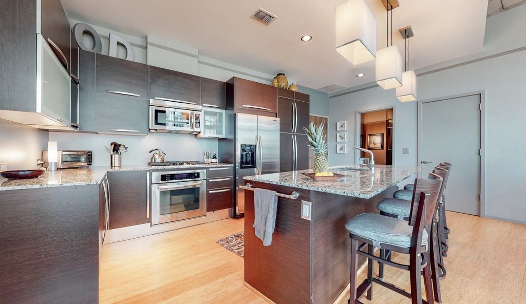 700 12th Ave S Unit 905, Nashville, TN 37203