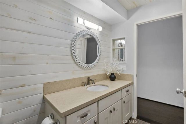 3988 Beethoven Street 9, Los Angeles, CA 90066