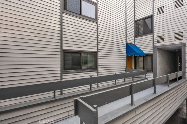 3988 Beethoven Street 9, Los Angeles, CA 90066