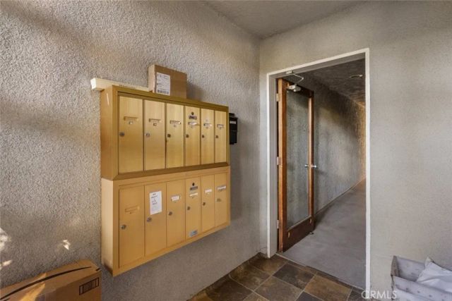 3988 Beethoven Street 9, Los Angeles, CA 90066