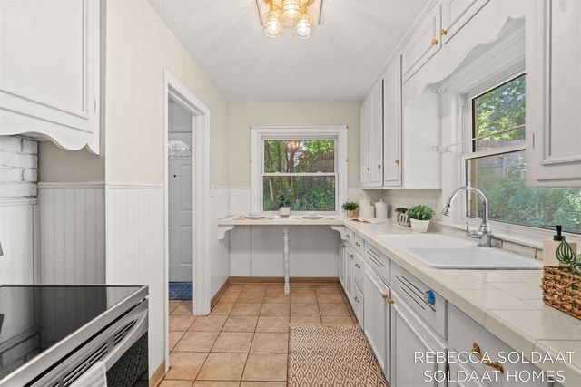 1621 Preston Avenue, Grand Rapids, MI 49504